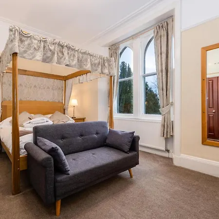 The Old Vicarage-3